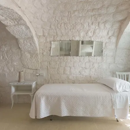 Villa Trullo Bianco