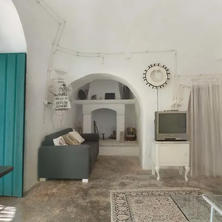 Trullo Bianco * Ostuni