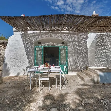Villa Trullo Bianco