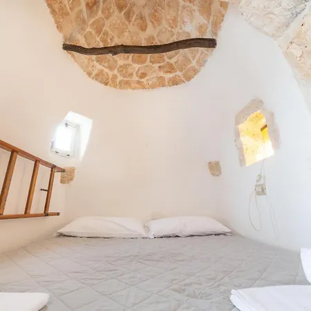 Villa Trullo Bianco