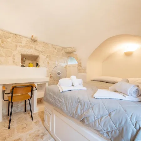 Villa Trullo Bianco *
