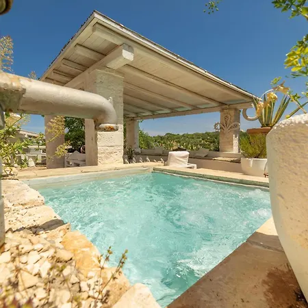 Villa Trullo Bianco *